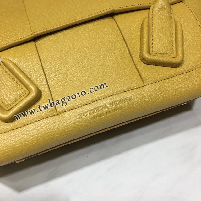 Bottega veneta高端女包 寶緹嘉爆款THE ARCO編織款手提包  BV經典款蝙蝠包  gxz1113